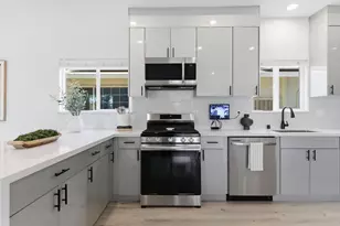 538 Dean St, Hayward, CA 94541 - Photo 6