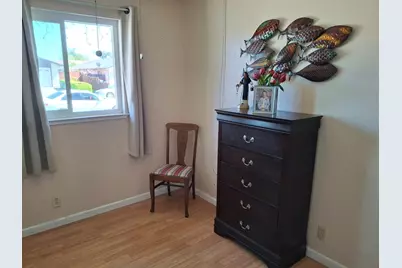 250 Gonzalez Dr, Hollister, CA 95023 - Photo 18