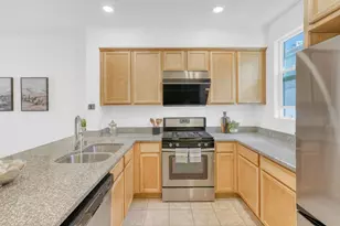 1425 Lavender Loop, Milpitas, CA 95035 - Photo 12