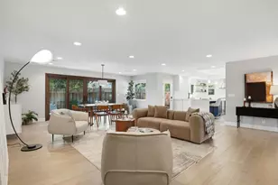 1677 Middleton Ave, Los Altos, CA 94024 - Photo 8