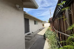 5187 Doyle Rd, San Jose, CA 95129 - Photo 24