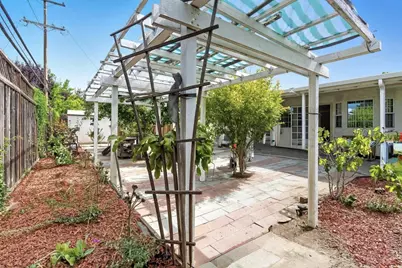 5187 Doyle Rd, San Jose, CA 95129 - Photo 18