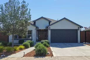 1054 Longfellow Ave, Campbell, CA 95008 - Photo 1