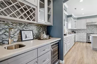 1054 Longfellow Ave, Campbell, CA 95008 - Photo 20