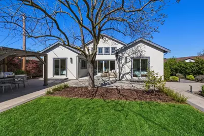 1054 Longfellow Ave, Campbell, CA 95008 - Photo 46