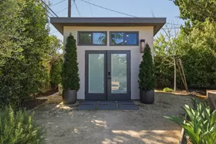 1054 Longfellow Ave, Campbell, CA 95008 - Photo 48