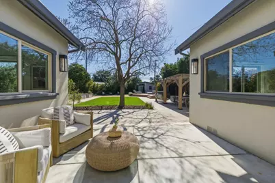 1054 Longfellow Ave, Campbell, CA 95008 - Photo 36