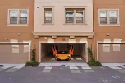 1065 Darwin Ter 3, Sunnyvale, CA 94085 - Photo 2