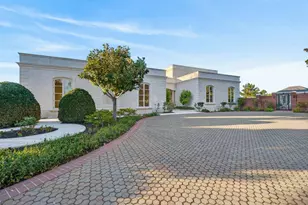 18331 Lexington Dr, Monte Sereno, CA 95030 - Photo 2