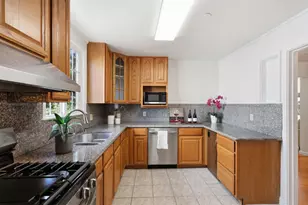 848 Wildwood Ave, Daly City, CA 94015 - Photo 12