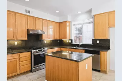 312 Mullion Ct, San Jose, CA 95116 - Photo 12