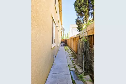 312 Mullion Ct, San Jose, CA 95116 - Photo 36