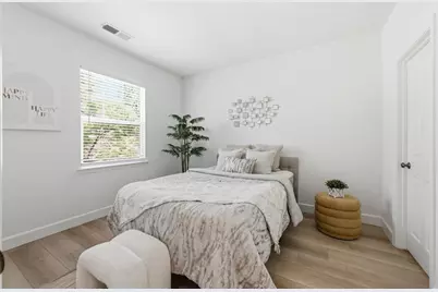 698 W Rico Way, Tracy, CA 95391 - Photo 32