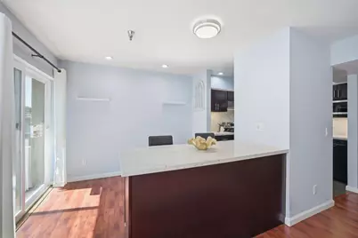 711 S Bayshore Blvd 6, San Mateo, CA 94401 - Photo 6