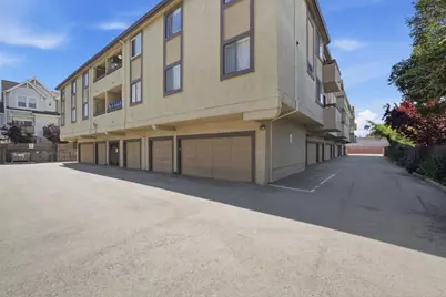 711 S Bayshore Blvd 6, San Mateo, CA 94401 - Photo 28