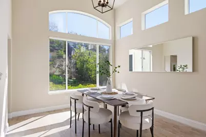 117 Lakewood Cir, San Mateo, CA 94402 - Photo 12