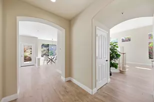 117 Lakewood Cir, San Mateo, CA 94402 - Photo 28