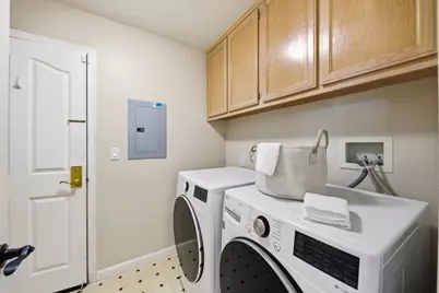 117 Lakewood Cir, San Mateo, CA 94402 - Photo 38