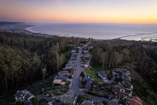 103 Dolphine Ave, El Granada, CA 94018 - Photo 14