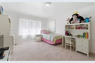 76 Fay Ave, San Carlos, CA 94070 - Photo 28