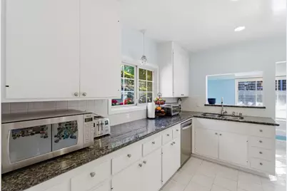 76 Fay Ave, San Carlos, CA 94070 - Photo 12