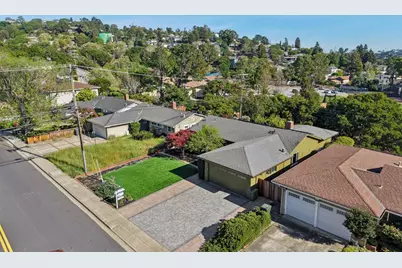 1515 Chula Vista Dr, Belmont, CA 94002 - Photo 30