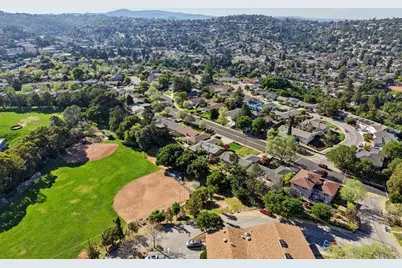 1515 Chula Vista Dr, Belmont, CA 94002 - Photo 34