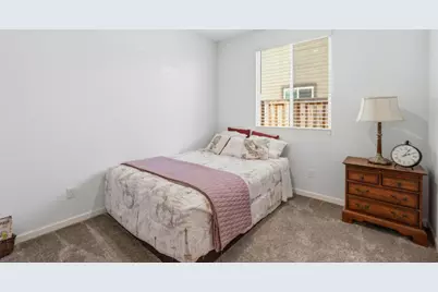 667 Pleasant Dr, Lathrop, CA 95330 - Photo 14