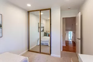 912 La Barbera Dr, San Jose, CA 95126 - Photo 16