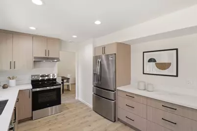 1368 Goldenlake Rd, San Jose, CA 95131 - Photo 16