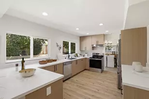 1368 Goldenlake Rd, San Jose, CA 95131 - Photo 18