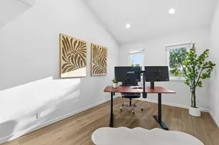 3556 Squirecreek Cir, San Jose, CA 95121 - Photo 20