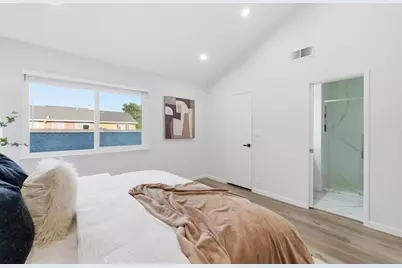 3556 Squirecreek Cir, San Jose, CA 95121 - Photo 22