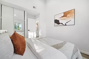 3556 Squirecreek Cir, San Jose, CA 95121 - Photo 18