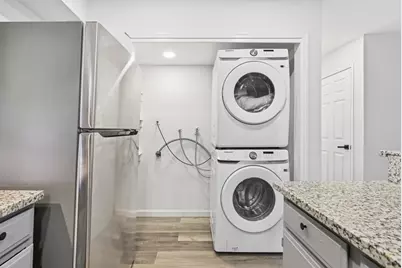 3556 Squirecreek Cir, San Jose, CA 95121 - Photo 12