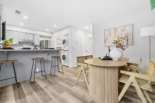 3556 Squirecreek Cir, San Jose, CA 95121 - Photo 6