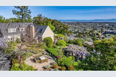 819 Holly Rd, Belmont, CA 94002 - Photo 14