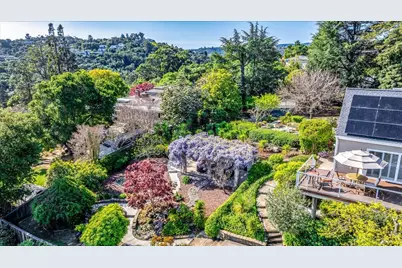 819 Holly Rd, Belmont, CA 94002 - Photo 50