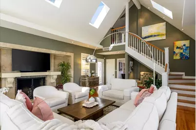 819 Holly Rd, Belmont, CA 94002 - Photo 22