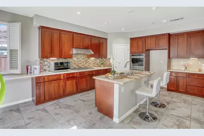 262 W Country Club Dr, Brentwood, CA 94513 - Photo 12