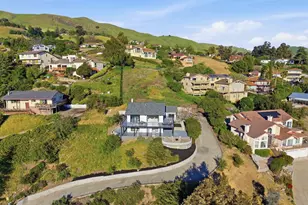 10116 Vista Valle Ct, San Jose, CA 95127 - Photo 30