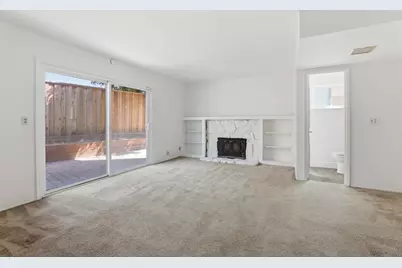 7065 Lancaster Ct, Dublin, CA 94568 - Photo 12