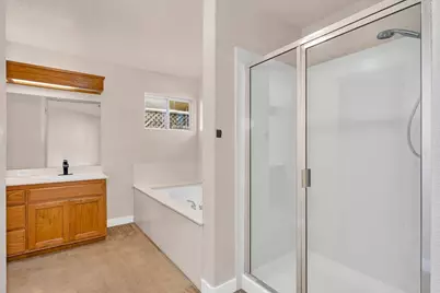 644 Winemaker St, Los Banos, CA 93635 - Photo 8