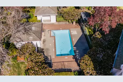 407 Charlott Ln, Redwood City, CA 94063 - Photo 38