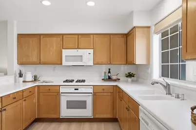 407 Charlott Ln, Redwood City, CA 94063 - Photo 14