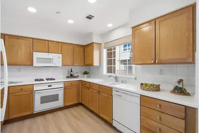 407 Charlott Ln, Redwood City, CA 94063 - Photo 12