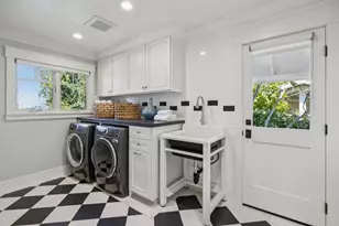 1030 Deanna Dr, Menlo Park, CA 94025 - Photo 32