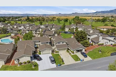 480 Ridgemark Dr, Hollister, CA 95023 - Photo 34