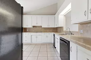 480 Ridgemark Dr, Hollister, CA 95023 - Photo 8