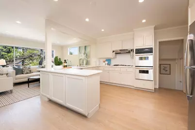 370 Parrott Dr, San Mateo, CA 94402 - Photo 6